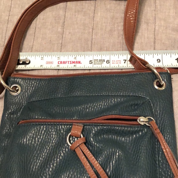 STYLE & CO | boho teal & brown 4-pocket faux-leather bag with silver hardware - Picture 5 of 13